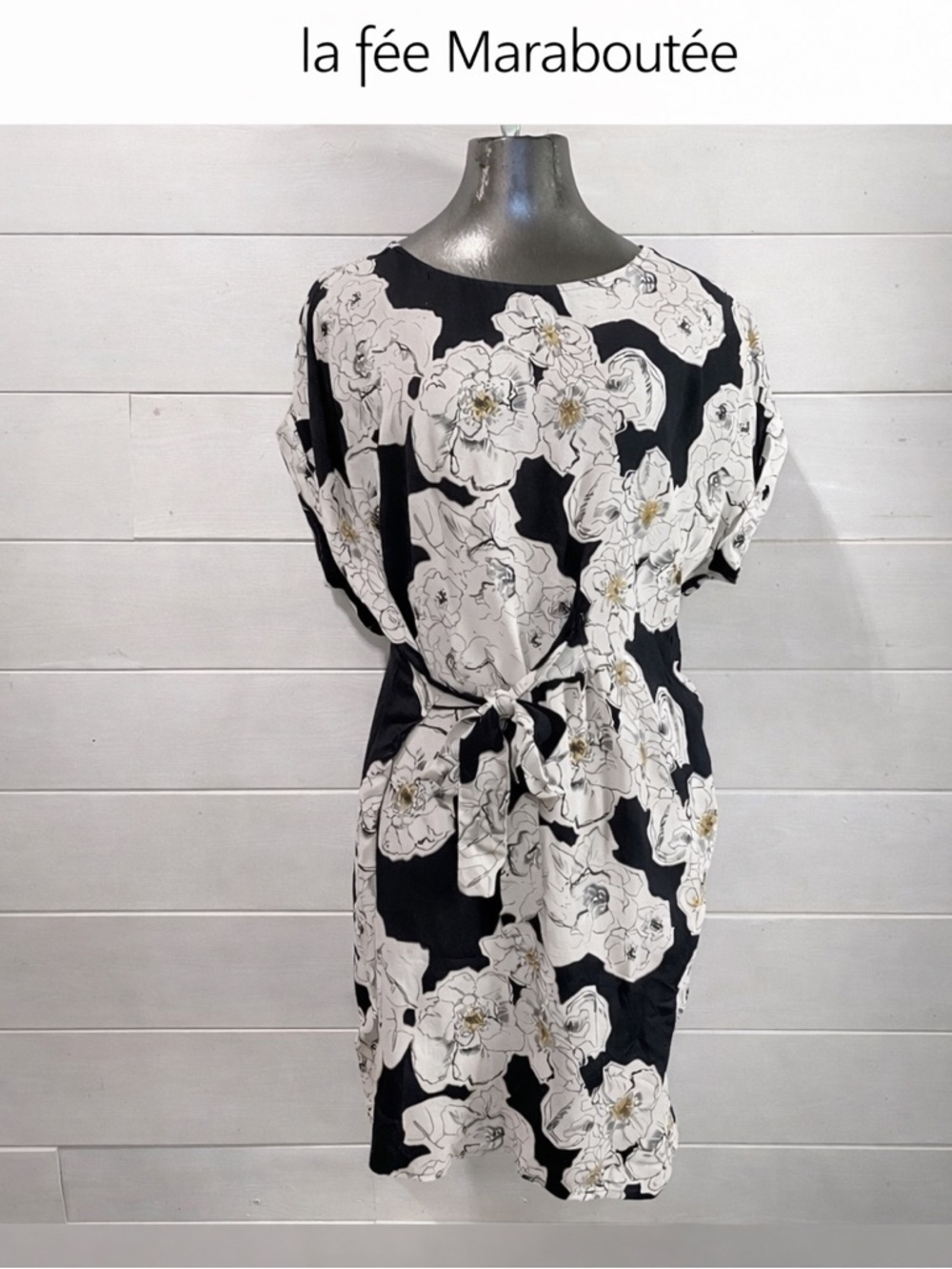 LA FÉE MARABOUTÉE – Floral Dress / Robe Florale (Taille 38)